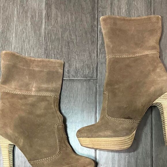 Bcbgmaxazria Women's Tan and Brown Boots - Picture 5 of 5